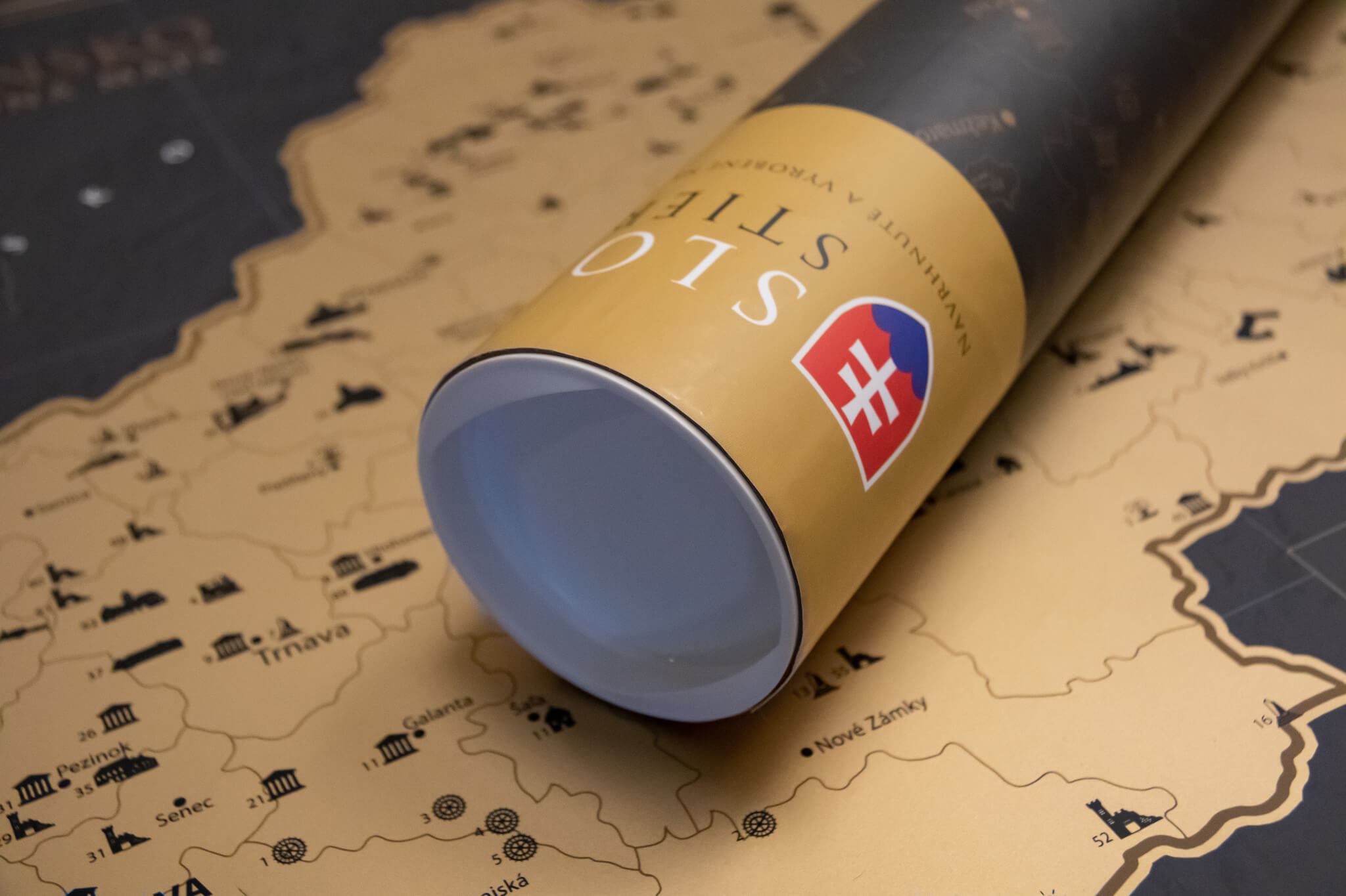 Scratch Map of Slovakia - Detail gift tube